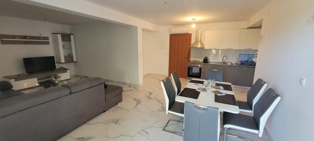 Apartments San Loviste Luaran gambar