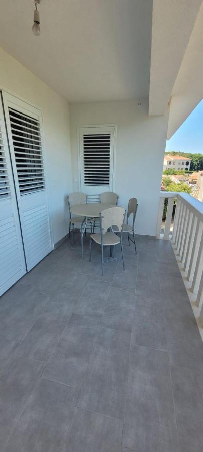 Apartments San Loviste Luaran gambar