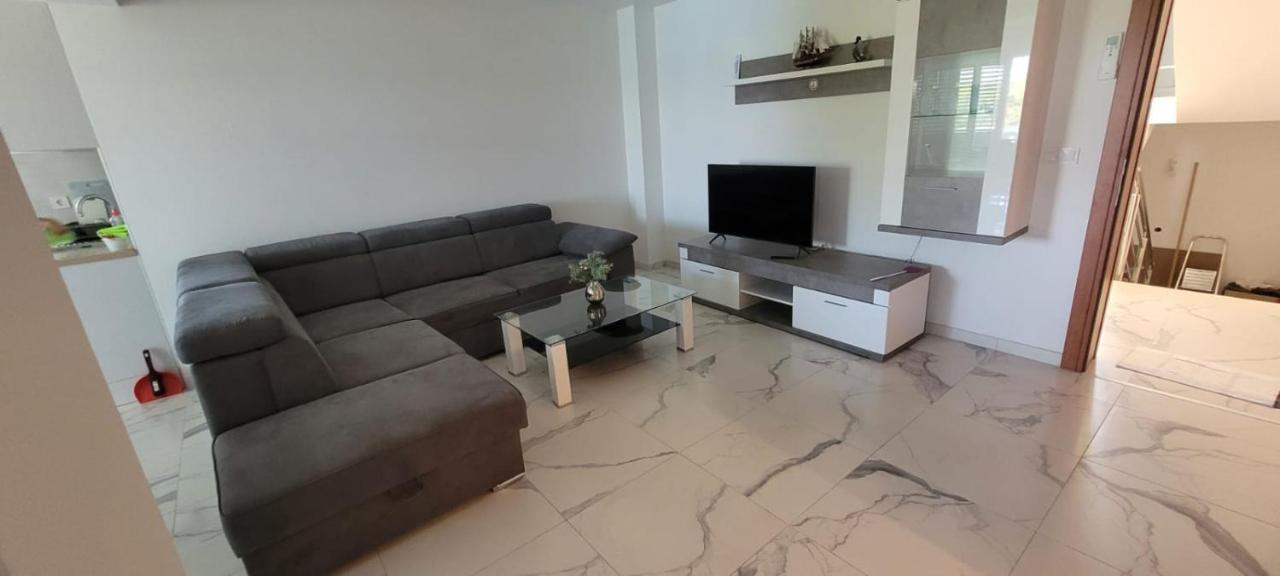 Apartments San Loviste Luaran gambar